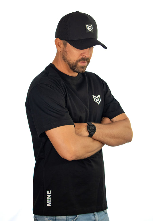 Logo T-Shirts - Black